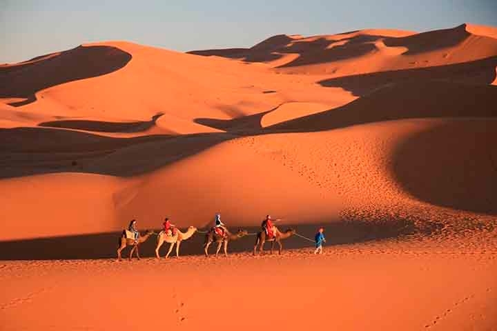 A duna de Erg Chebbi está em lenta migração para oeste e sua formação foi impactada por alteração na direção do vento.
 Reprodução: Flipar