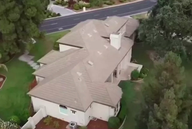 Em agosto de 2022, durante uma exibição do programa “Mais Você”, o ex-BBB mostrou detalhes de sua mansão de 380 metros quadrados, na Califórnia, EUA. Reprodução: Flipar