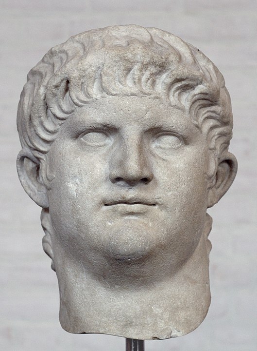 Nero (37 a 68) - Foi o quinto imperador de Roma. Mandava torturar e matar por diversão ou por capricho. Assassinou a própria mãe e outras pessoas da família