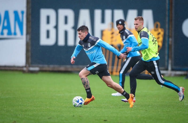 ITURBE - Entrou nos acréscimos, no lugar de Kannemann, e, por isso, fica sem avaliação - SEM NOTA - 