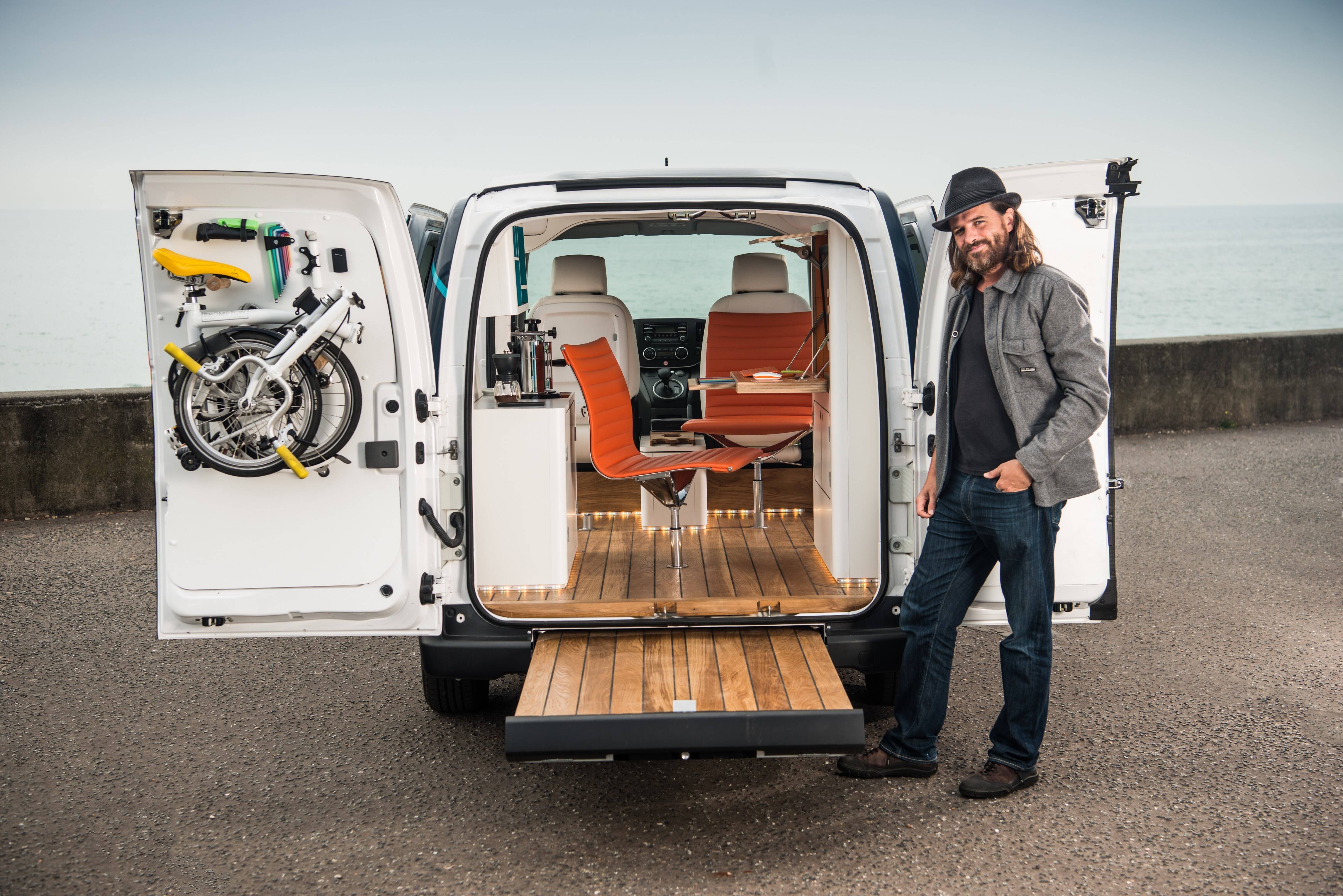 Nissan e-NV200 WORKSPACe. Foto: Divulgação