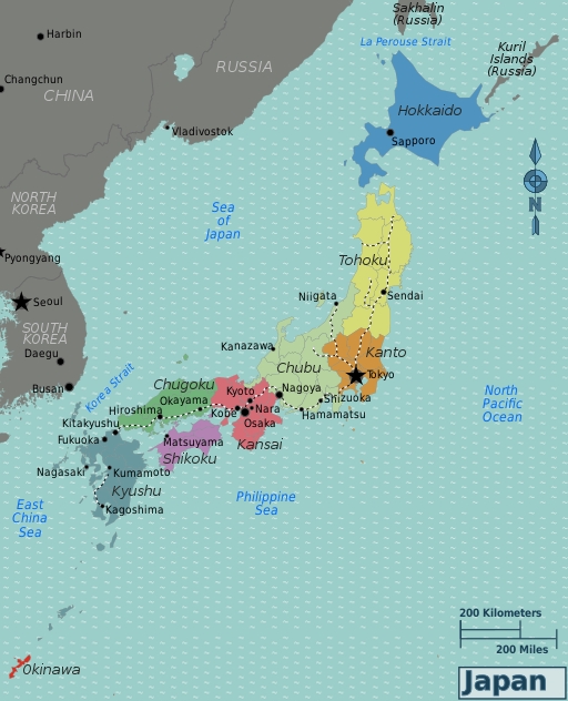 O Japão fica na Ásia Oriental, a leste do Mar do Japão, China, Coreia do Norte e Rússia. Estende-se desde o Mar de Okhotsk, ao norte, até o Mar da China Oriental e Taiwan, ao Sul.  Reprodução: Flipar