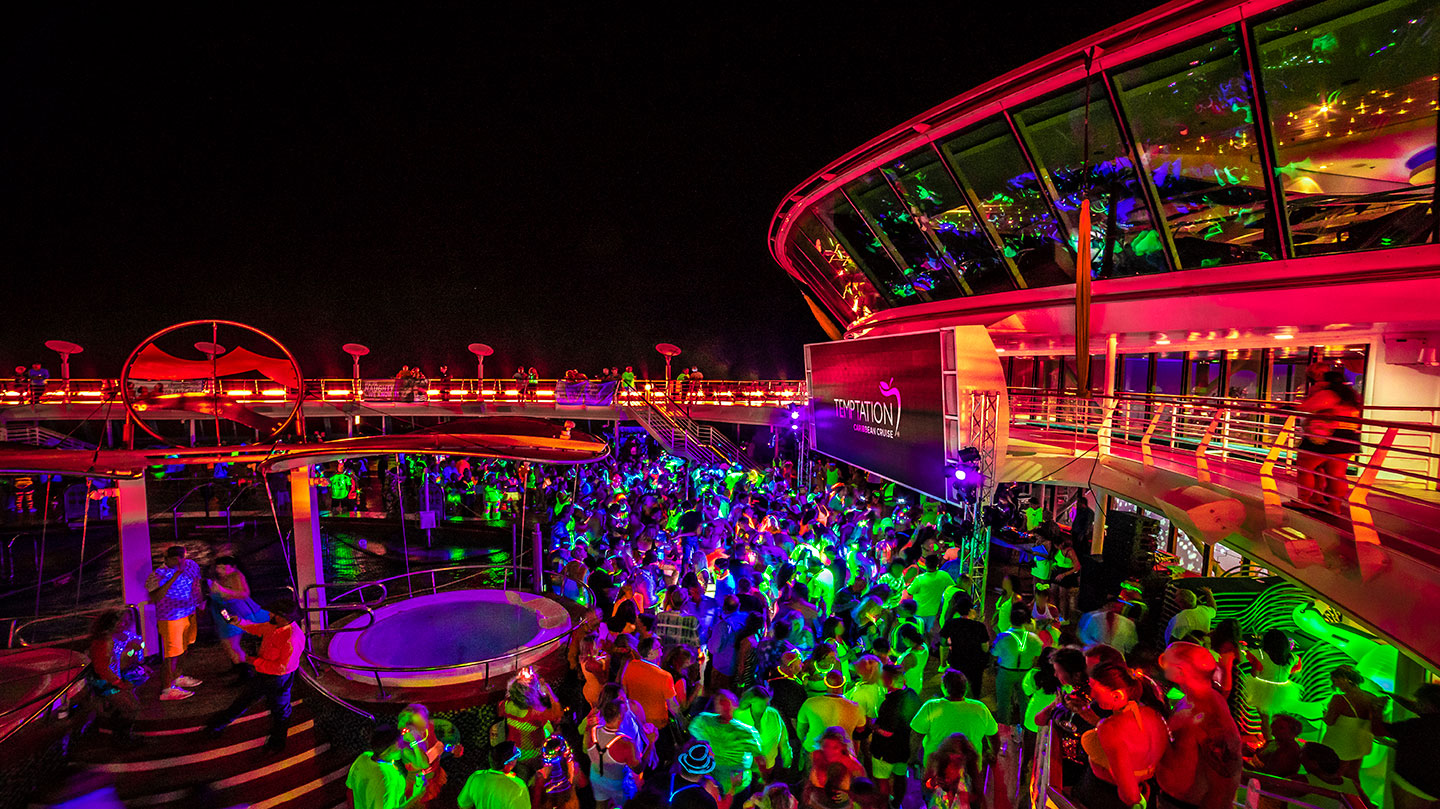 O foco do Temptation Caribbean Cruise é para casais e solteiros. Foto: Divulgação