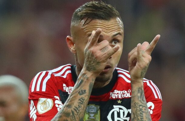 CEBOLINHA - Substituiu Gabi. Atabalhoado, errou quase tudo que tentou. NOTA 4,0 - Foto: Gilvan de Souza/Flamengo 
