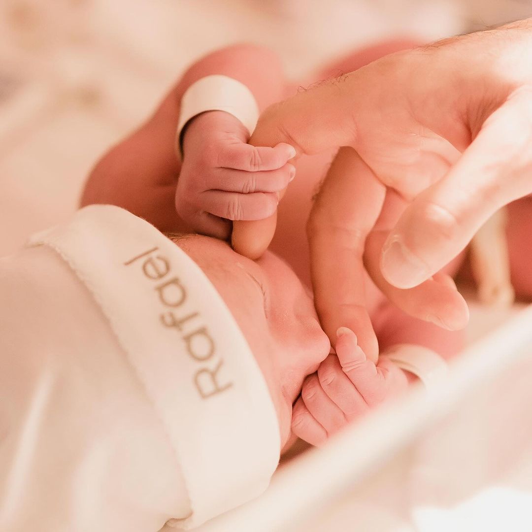 Carol Celico dá à luz o terceiro filho, Rafael: 'Mudou nossas vidas' Reprodução/Instagram