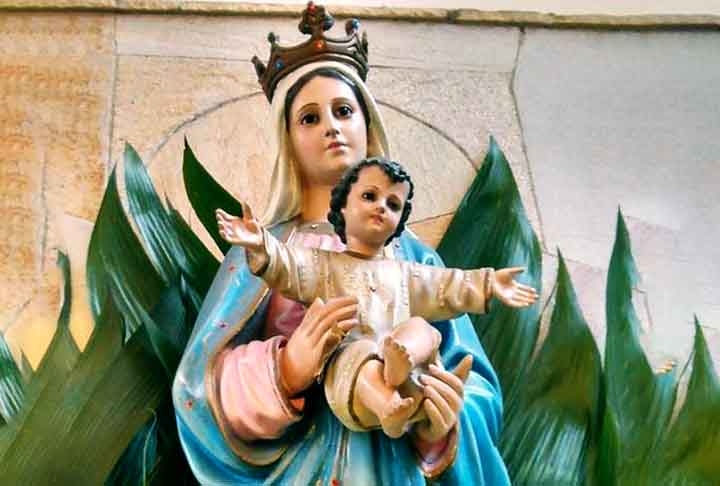 Nossa Senhora de Sião - No século XIX, o judeu Afonso Ratisbonne teria se convertido ao catolicismo após avistar a imagem santa em viagem a Roma. 

 Reprodução: Flipar