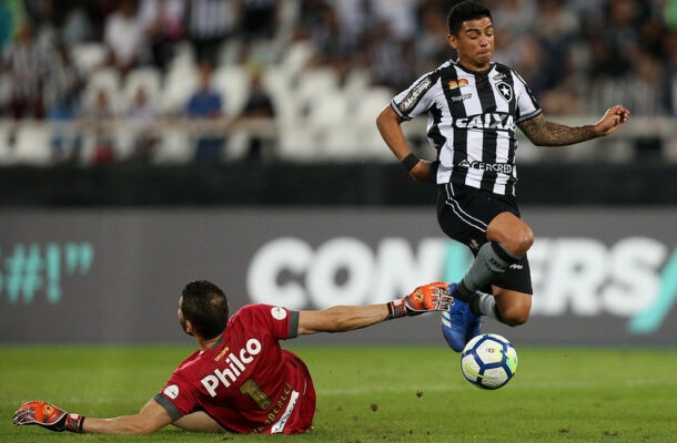 17ª rodada do Campeonato Brasileiro de 2018: Botafogo 0 x 0 Santos, no estádio Nilton Santos. - Foto  Vitor Silva/Botafogo