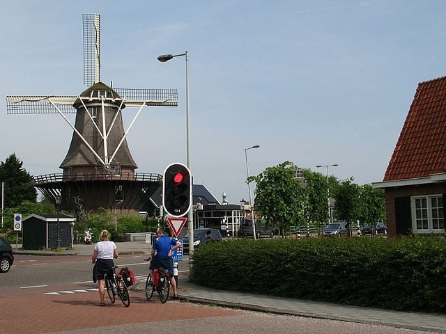 No “De Molen van Sloten” há informações sobre a história do moinho e a tecnologia utilizada. O local, inclusive, pode ser utilizado como para a realização de casamentos.  Reprodução: Flipar