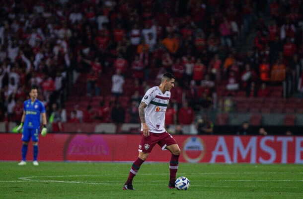 Nino, do Fluminense, será um dos zagueiros do Brasil de Diniz. Foto: Marcelo Gonçalves/Fluminense