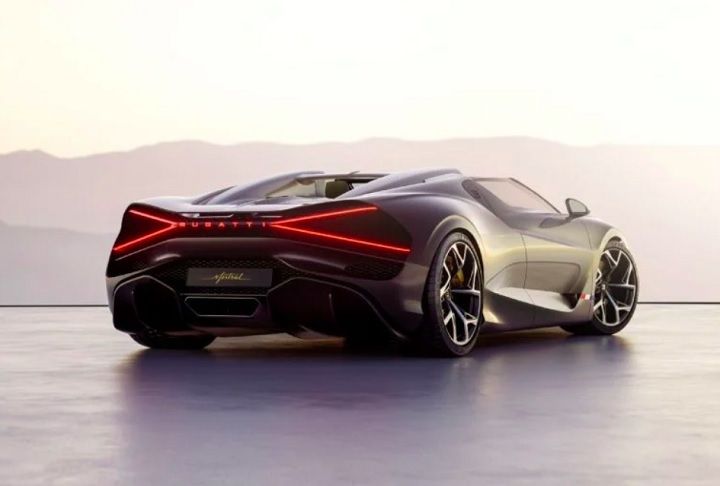 No entanto, a fabricante já anunciou que esse motor será substituído por um V16 híbrido, que manterá a potência e ajudará a alcançar metas de sustentabilidade. O Mistral faz de 0 a 100 km/h em menos de 2,5 segundos e chega a 420 km/h de velocidade máxima. Reprodução: Flipar
