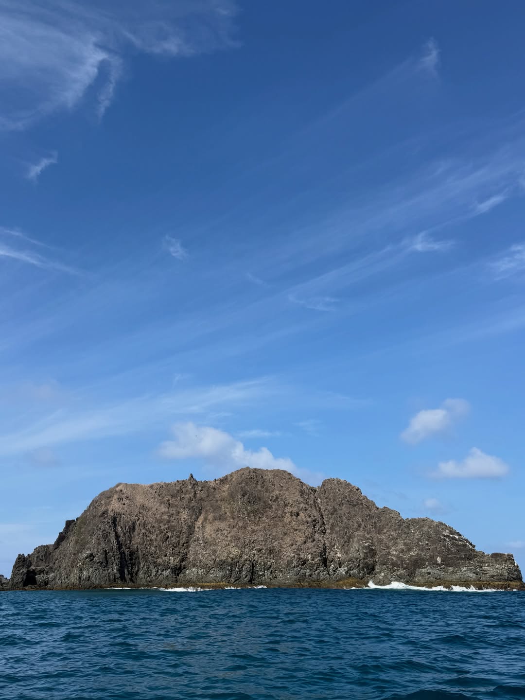 Dandara Mariana tira foto de Fernando de Noronha. Foto: Reprodução/ Instagram @dandaramariana