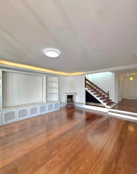 Espaço da mansão de Monique Evans. Foto: Reprodução/ Instagram @pauladukkaimoveis