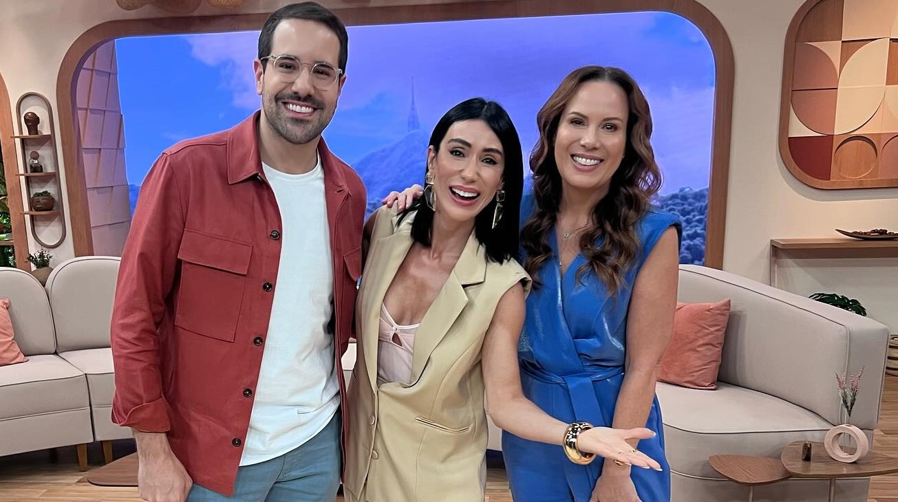 Paulo Mathias, Michelle Barros e Regina Volpato comandam o Chega Mais Reprodução/Instagram