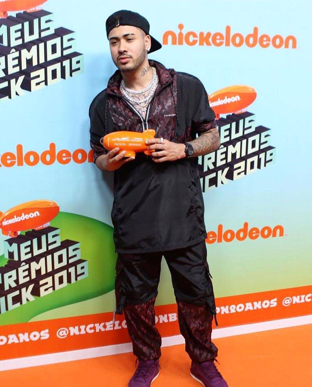 Kevinho no Orange Carpet do Meus Prêmios Nick. Foto: Reprodução/Instagram