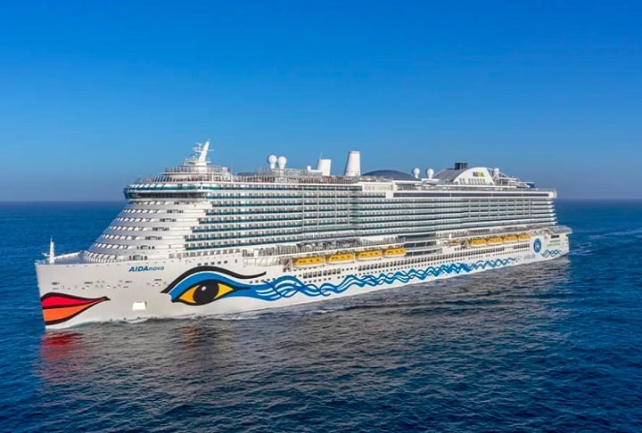 AIDAnova: Lançado em 2018, navio tem capacidade para acomodar até 6.600 passageiros e oferece 2.626 cabines. Ele pertence à frota da Aida Cruises, uma empresa alemã que está presente em várias partes do mundo. Reprodução: Flipar