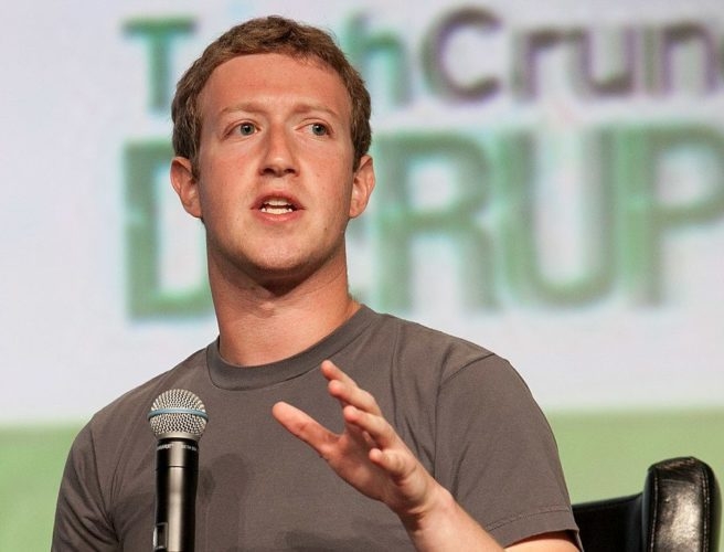 A fala de Zuckerberg vem num momento que a empresa dele acaba de lançar um novo modelo do seu óculos de realidade virtual. Reprodução: Flipar