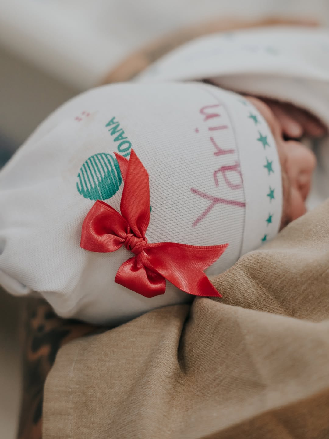 Yarin. Foto: Reprodução/ Instagram @mcguime @julianygomesfotografia