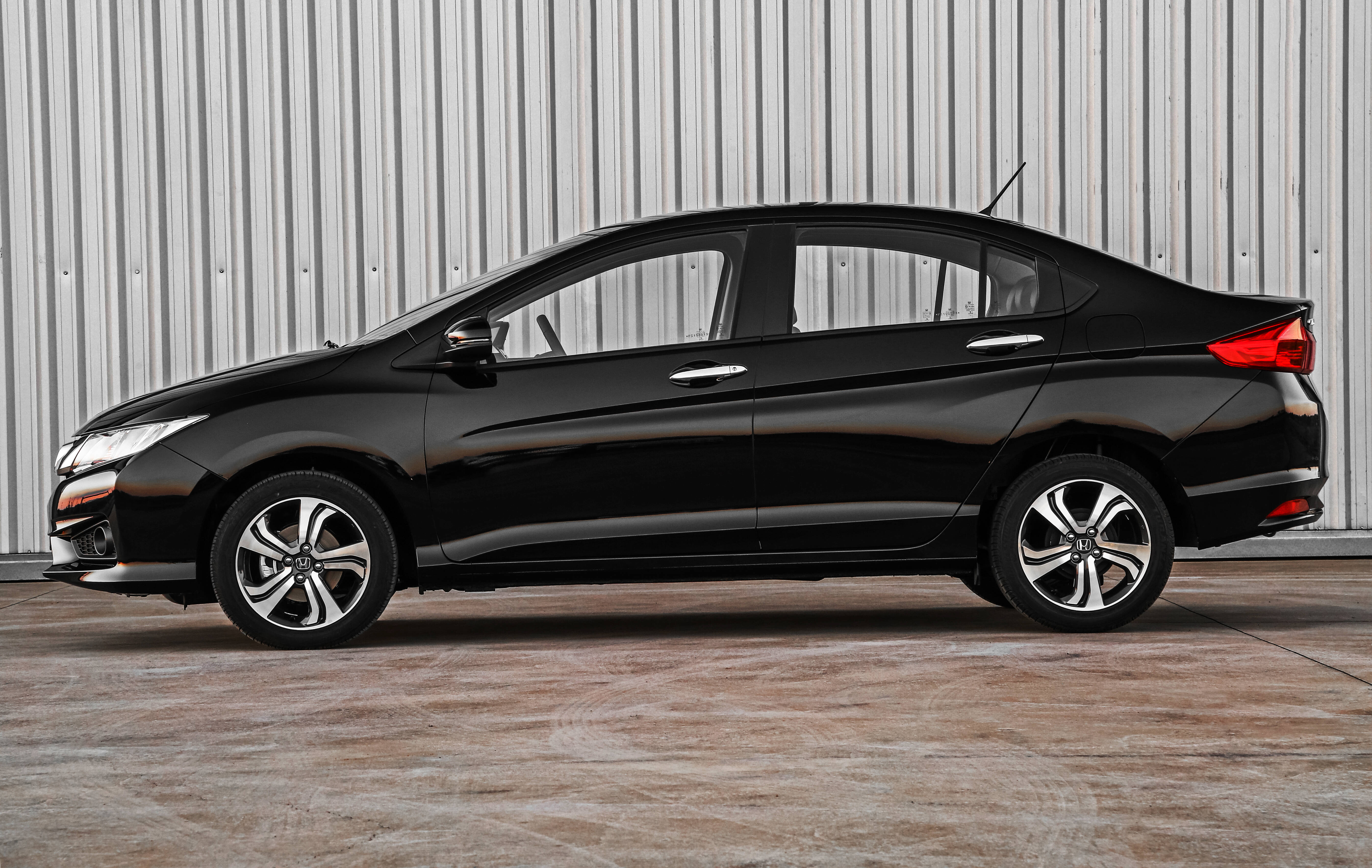 Honda City LX 2016. Foto: Divulgação