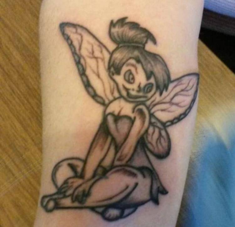 As imagens foram compartilhadas no Twitter @tattooruim. Foto: Reprodução/Twitter