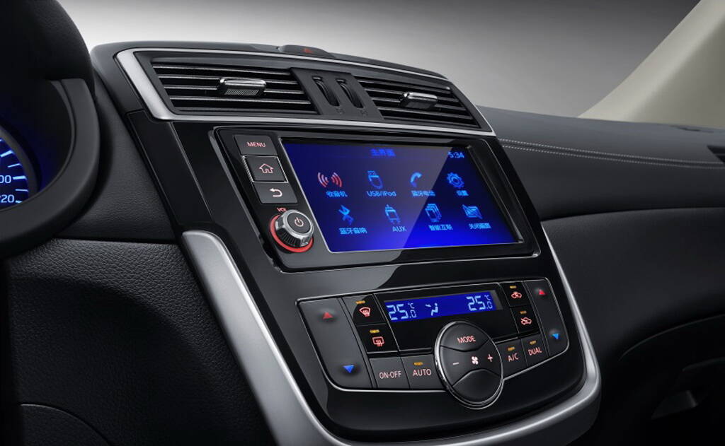 Nissan Tiida. Foto: Divulgação/Nissan