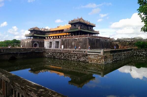 Cidade imperial, Hue reserva diversas construções elegantes. Foto: TripAdvisor/Reprodução