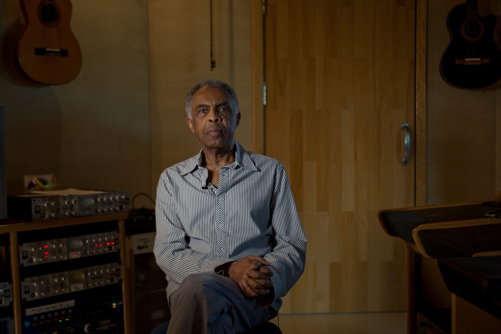 Uma curiosidade: Gilberto Gil se tornou um imortal da Academia Brasileira de Letras no final de 2021, ocupando a cadeira número 20, e tomou posse junto à amiga e atriz Fernanda Montenegro.. Foto: Reprodução: Flipar
