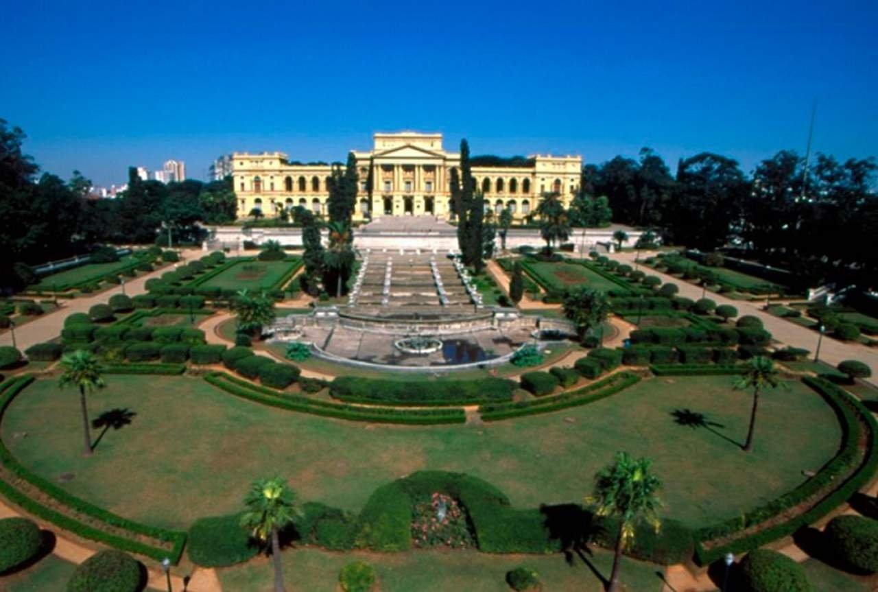 Museu do Ipiranga (São Paulo) - Inaugurado em 7/9/1895, fica no Parque da Independência e faz parte da Universidade de São Paulo. Tem 450 mil obras. Em abril de 2024, atingiu a marca de 1 milhão de visitantes desde a reinauguração, em 7/9/2022. O espaço ficou em reforma por 9 anos e reabriu na celebração dos 200 anos da Independência do Brasil.  Reprodução: Flipar