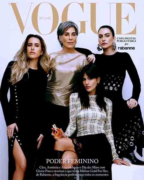 Ela é irmã do ator e cantor Fiuk, filho de Fábio Júnior com a artista plástica Cristina Karthalian, e de Antônia e Ana, filhas de Glória Pires com Orlando Moraes, a quem Cleo também chama de pai.
 Reprodução: Flipar