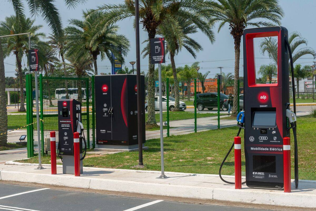 Primeiro eletroposto público da Plug&Go fará parte de uma rede que deve chegar a 30 pontos de recarga até 2030. Foto: Daumer De Giuli/Tripé Online Mkt Divulgação