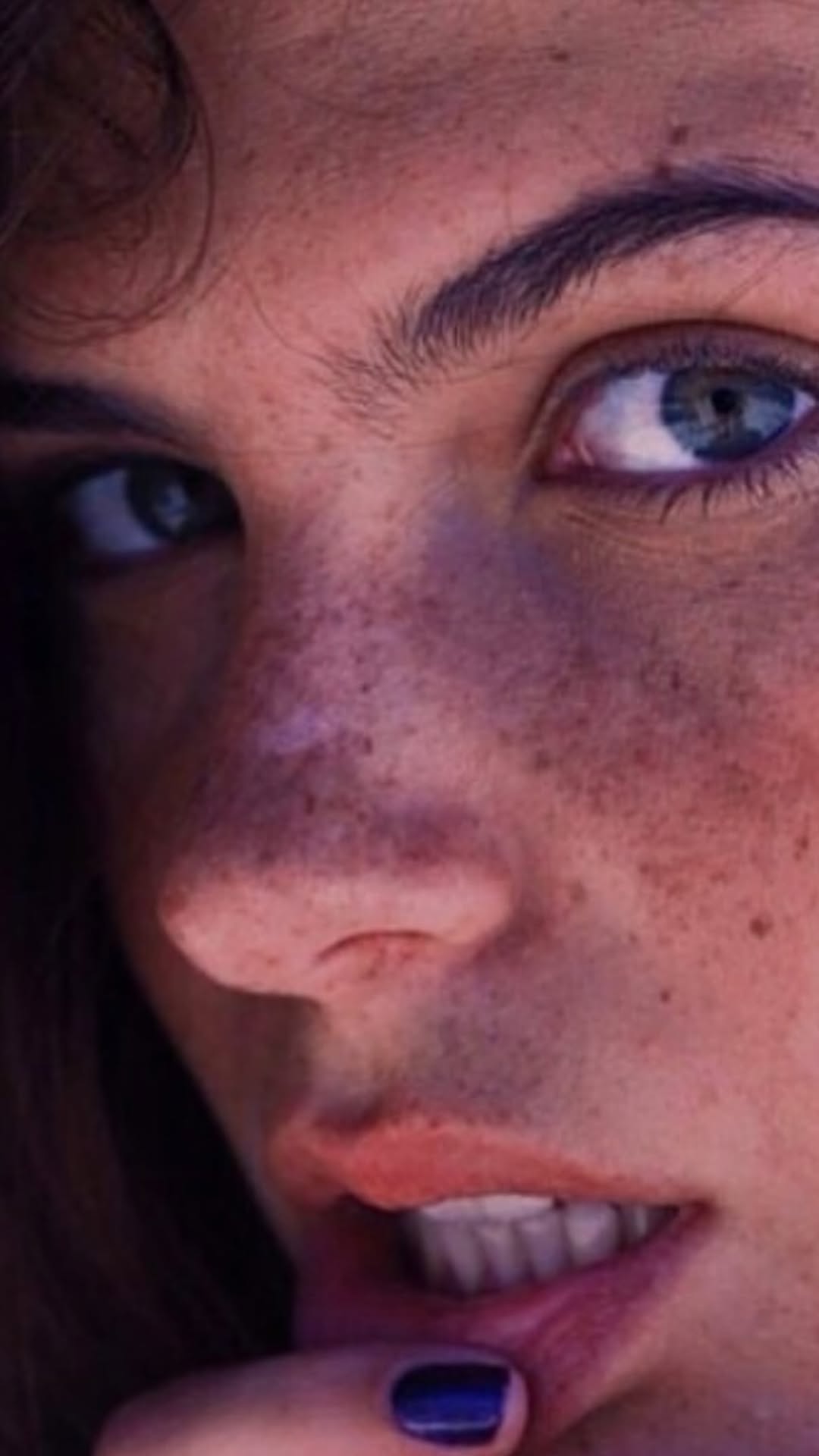 Mariana Goldfarb relembra ensaio sem roupas de 2016: "Coisa horrorosa". Foto: Instagram
