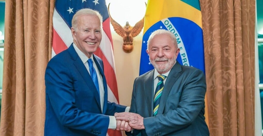 Depois, Biden irá ao Rio de Janeiro para se encontrar com o presidente brasileiro Luis Inácio Lula da Silva e participar da cúpula do G20 - grupo que reúne as principais economias do mundo.


 Reprodução: Flipar