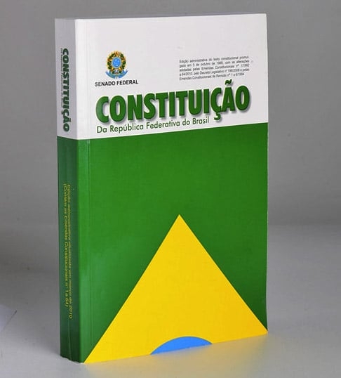 A PEC 45/19 da reforma tributária passaria a incluir na Constituição Federal a cobrança do IPVA não somente para veículos terrestres (entendimento atual do STF a partir da carta vigente).