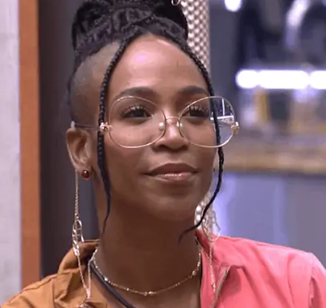 Karol Conká virou recordista de rejeição após brigar e se desentender com diversos participantes, entre eles Lucas Penteado, Juliette, Gilberto e Camilla de Lucas. Um beijo de Karol em Arcrebiano também foi visto por parte do público como assédio. Reprodução: Flipar
