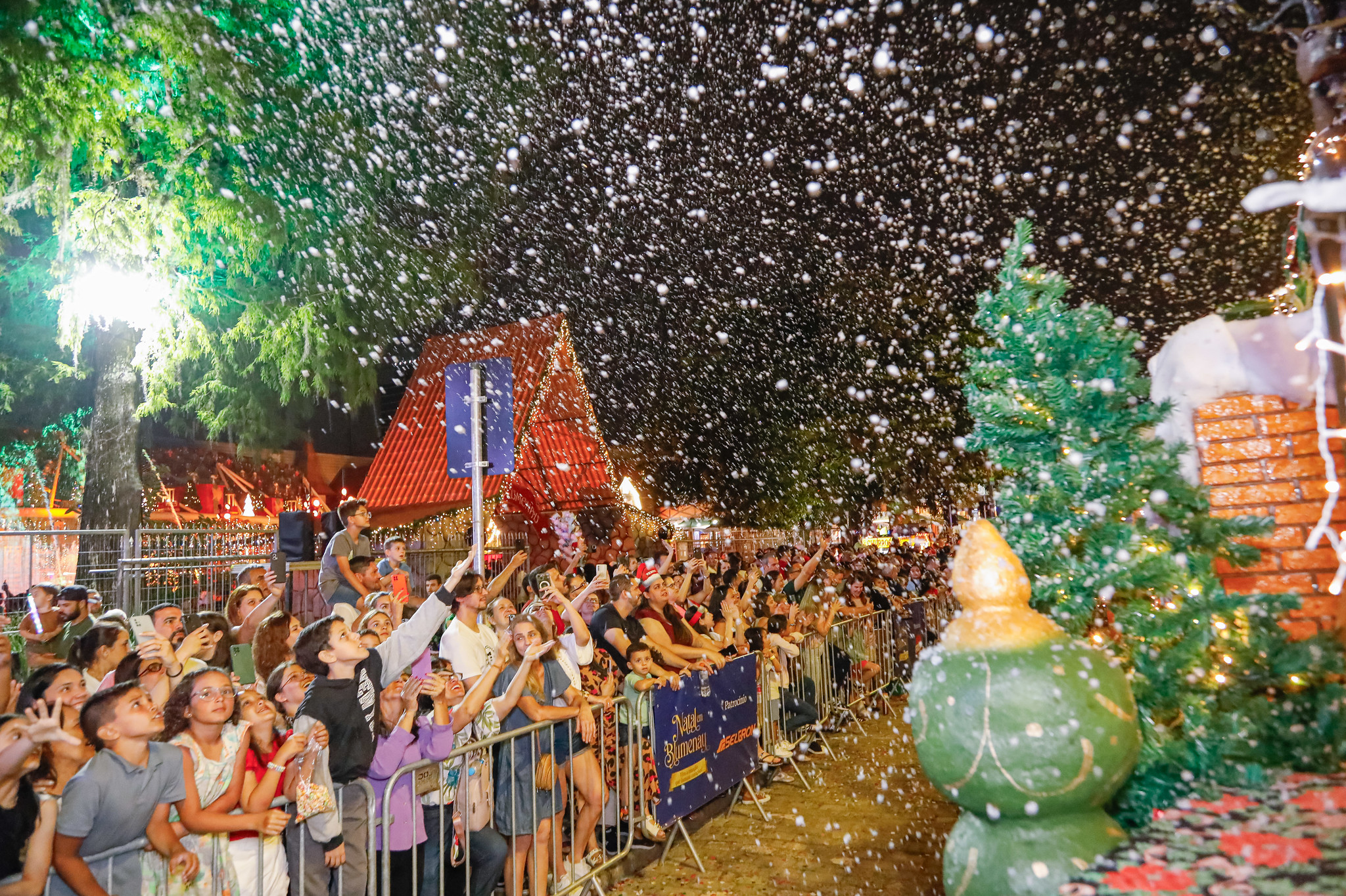 Desfile de Natal em Blumenau - SC. Foto: Divulgação / Prefeitura de Blumenau (SC)