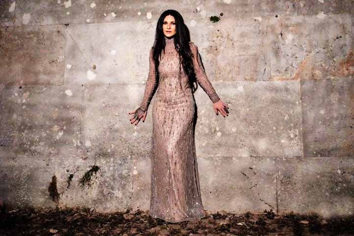 O novo disco que embala a turnê, “Io Canto 2”, dá continuidade ao projeto lançado em 2006 com “Io Canto”, que reuniu 19 faixas e trouxe músicas como “Due”, “Destinazione Paradiso” e “Strada Facendo”.
 Reprodução: Flipar