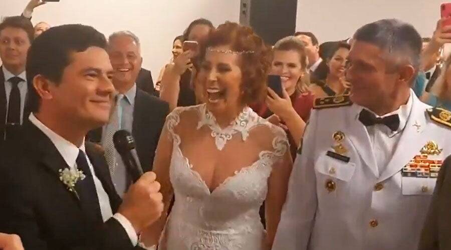 Em fevereiro deste ano Moro foi inclusive padrinho do casamento de Zambelli. Foto: Reprodução