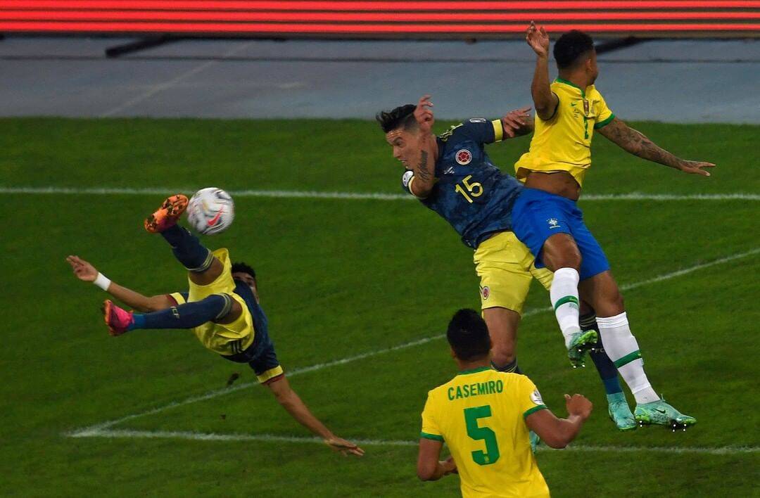 No sufoco, Brasil vence Colômbia e é campeão da Copa América