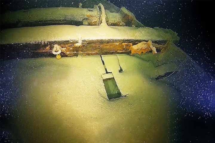 Entre os achados estão um veleiro cargueiro quase intacto, com mastros, cordames e até engrenagens. Reprodução: Flipar