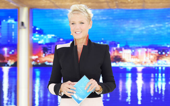 Xuxa comemora aniversário de 53 anos no palco. Foto: Blad Meneghel/Divulgação