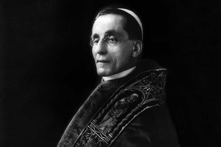 Bento XV - Nascido em Gênoa, na Itália, Giacomo Paolo Giovanni Battista della Chiesa foi sumo pontífice por 7 anos e 141 dias (de 3 de setembro de 1914 a 22 de janeiro de 1922). 
 Reprodução: Flipar