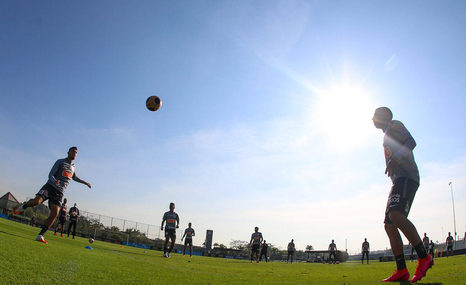 Corinthians treina forte. Foto: Rodrigo Coca/Agência Corinthians