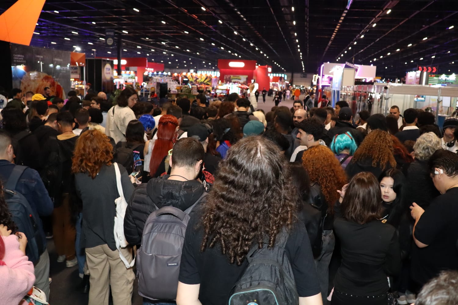 Público na BGS 2025. Foto: Portal IG