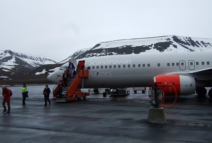 “Se algo quebrar, precisamos ser autossuficientes e capazes de consertar nós mesmos. Não podemos depender de ajuda externa, pois ela pode demorar muito para chegar”, explicou Ragnhild Kommisrud, gerente do aeroporto. Reprodução: Flipar