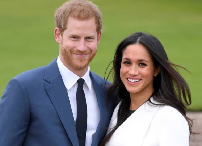 Harry, a esposa Meghan Markle e seus dois filhos, Archie e Lilibet, moram em uma mansão na Califórnia desde junho de 2020. Eles mantém os títulos de Duque e Duquesa de Sussex, respectivamente.
 Reprodução: Flipar