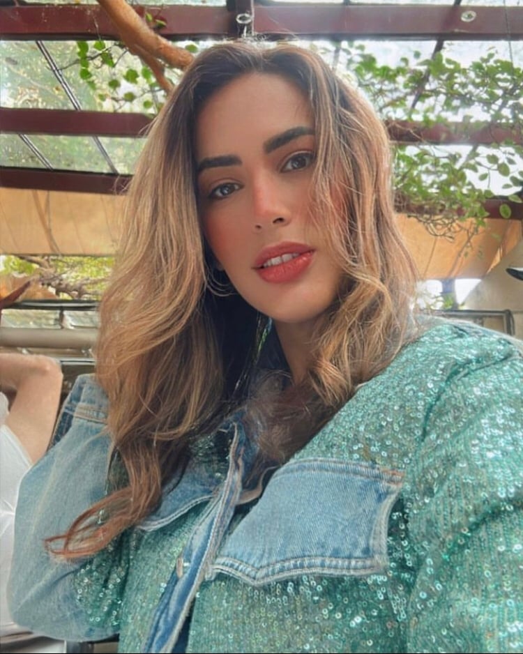 Bianca Andrade: A influencer foi processada por um ex-funcionário que a acusa de estar lhe devendo algo em torno de 400 mil reais por serviços prestados entre 2015 e 2018. A pessoa ainda pede mais 80 mil reais por danos morais!