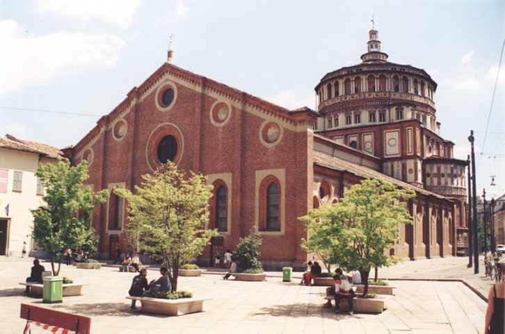 Os túneis, possivelmente destinados a propósitos militares e deslocamentos discretos da nobreza, incluem uma passagem que conecta o castelo à Basílica de Santa Maria delle Grazie. Reprodução: Flipar