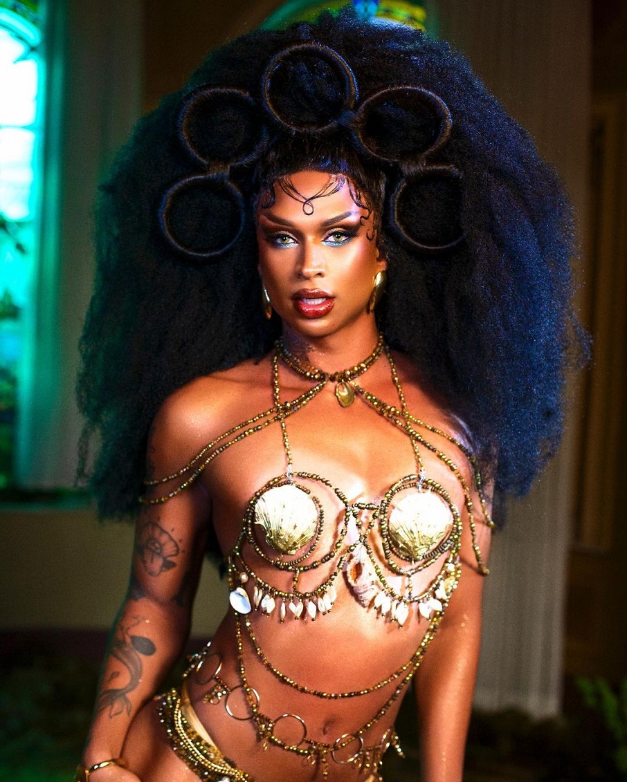 A drag queen funkeira, Lia Clark. Foto: Maicon Douglas