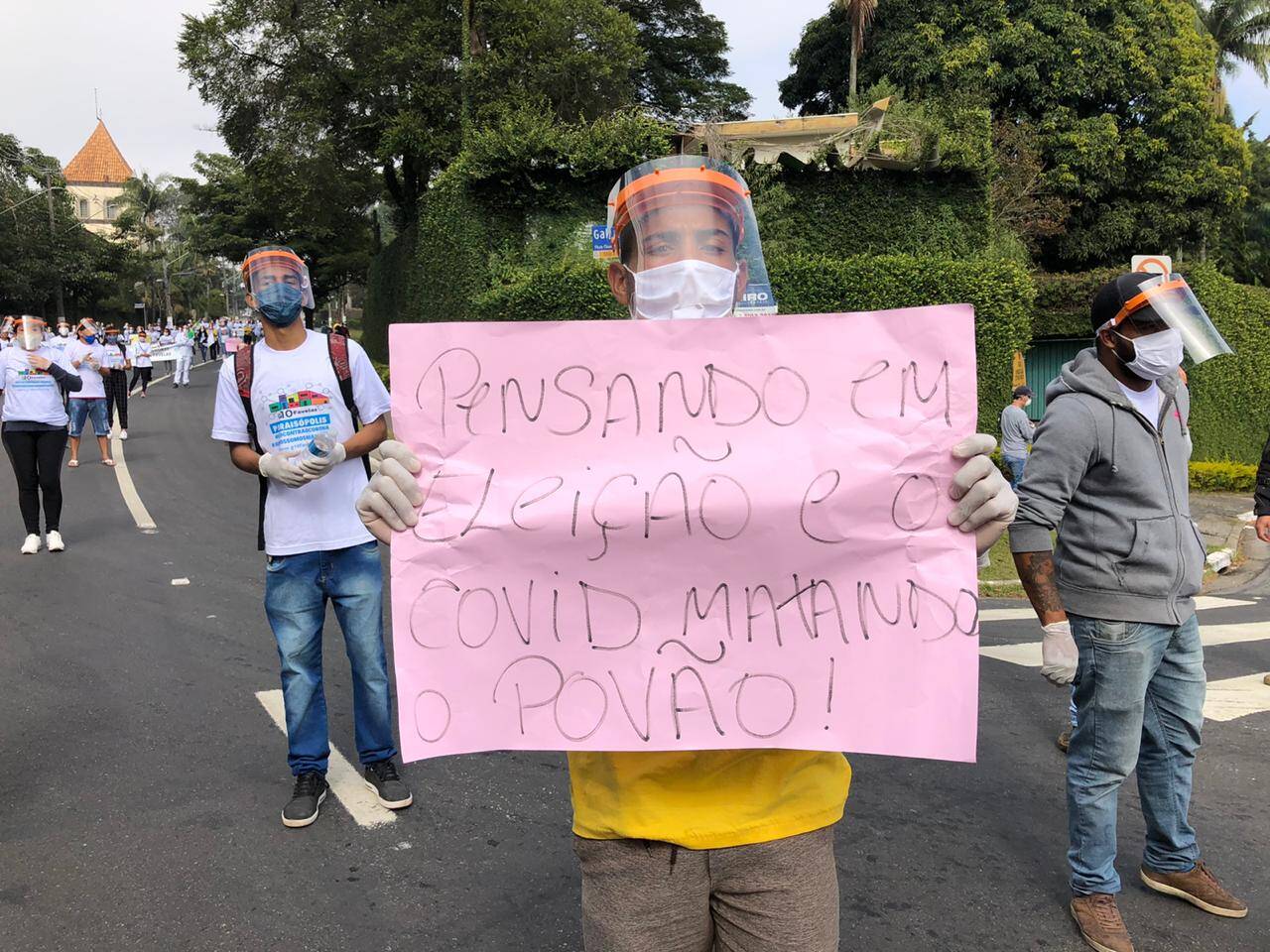 Caminhada de moradores de Paraisópolis até o Palácio dos Bandeirantes. Foto: Eduarda Esteves / Portal iG