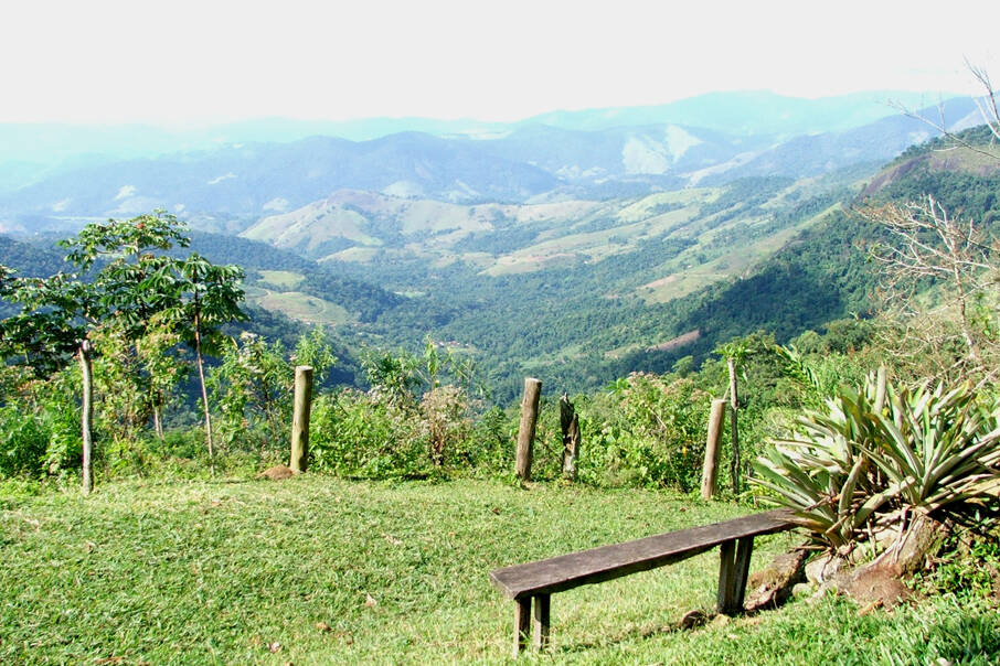 Vista para o vale da Estrada do Ouro. Foto: Divulgação/ Luciana Matos