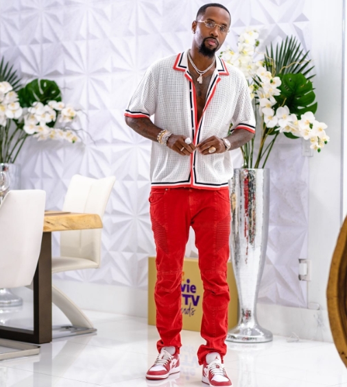 O único homem na lista, Safaree Samuels, ex-namorado de Nicki Minaj, acumula 3,2 milhões de seguidores na plataforma adulta.